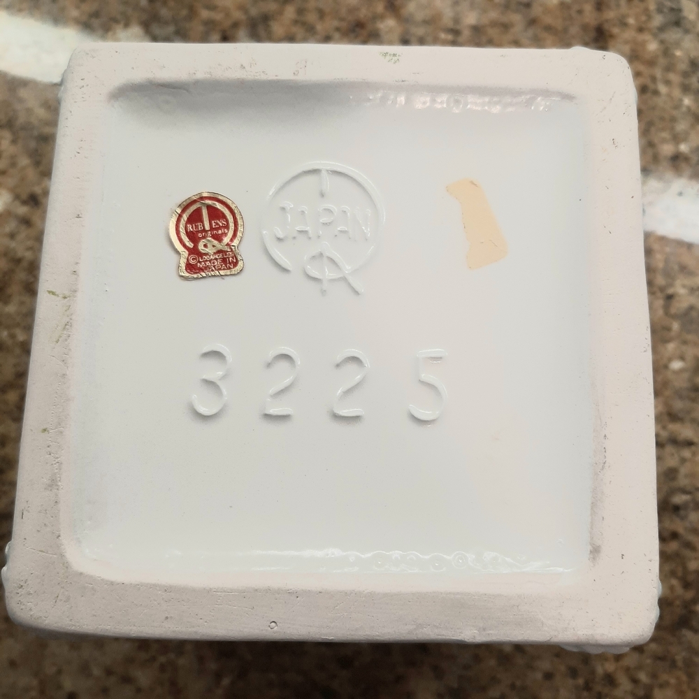 RUBENS ORIGINALS MADE IN JAPAN CERAMIC VASE - Picture 8 of 12